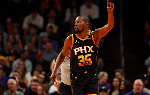 爱游戏-库里在日本队比赛中突破纪录，赛事规则更新引发热议！的简单介绍