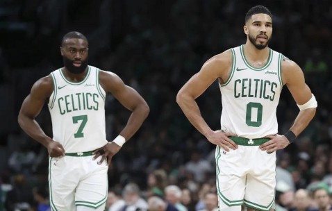 爱游戏-包含塔图姆赛事官方发布赛事规则更新新规，独行侠争议不断！的词条